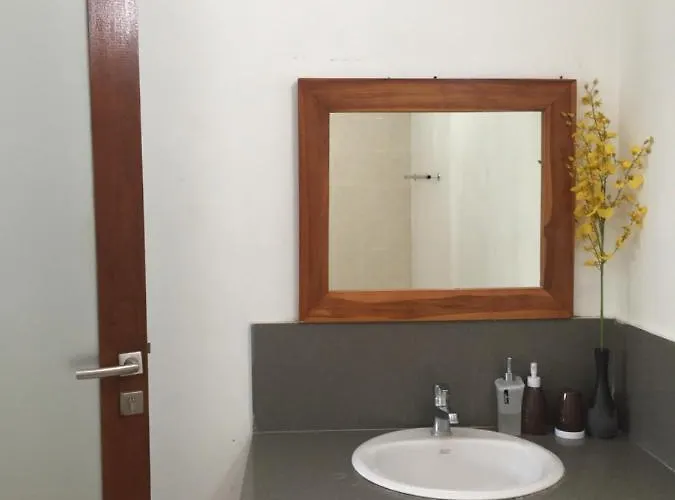 Catu 3* Canggu (Bali)